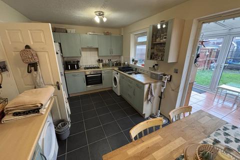 3 bedroom house to rent, WHITTLE CLOSE, WYBERTON