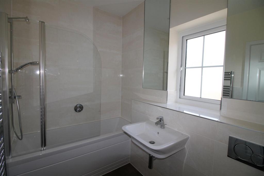 Family bathroom