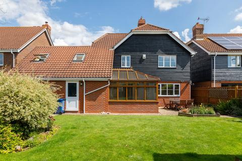 5 bedroom detached house for sale, Thompsons Meadow, Royston SG8