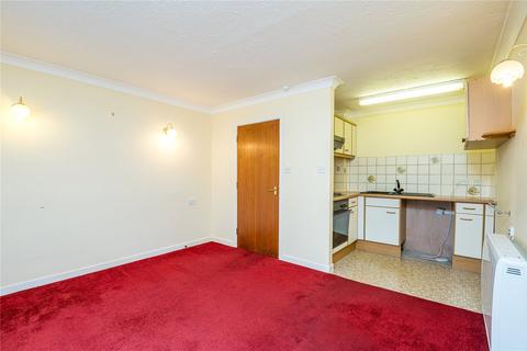 1 bedroom apartment for sale, High Street, Great Wakering, Southend-on-Sea, Essex, SS3