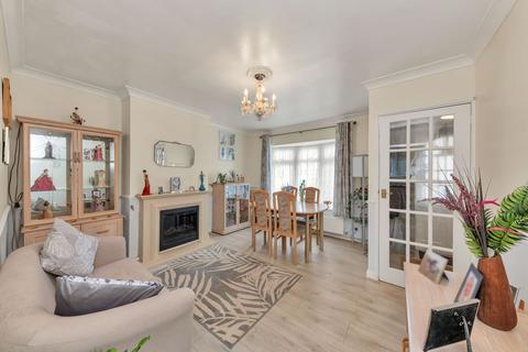 4 bedroom semi-detached house for sale, Windsor Drive, Hertford SG14