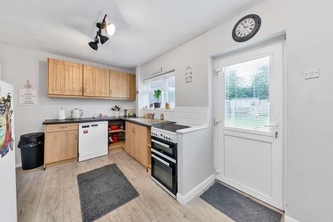 4 bedroom semi-detached house for sale, Windsor Drive, Hertford SG14