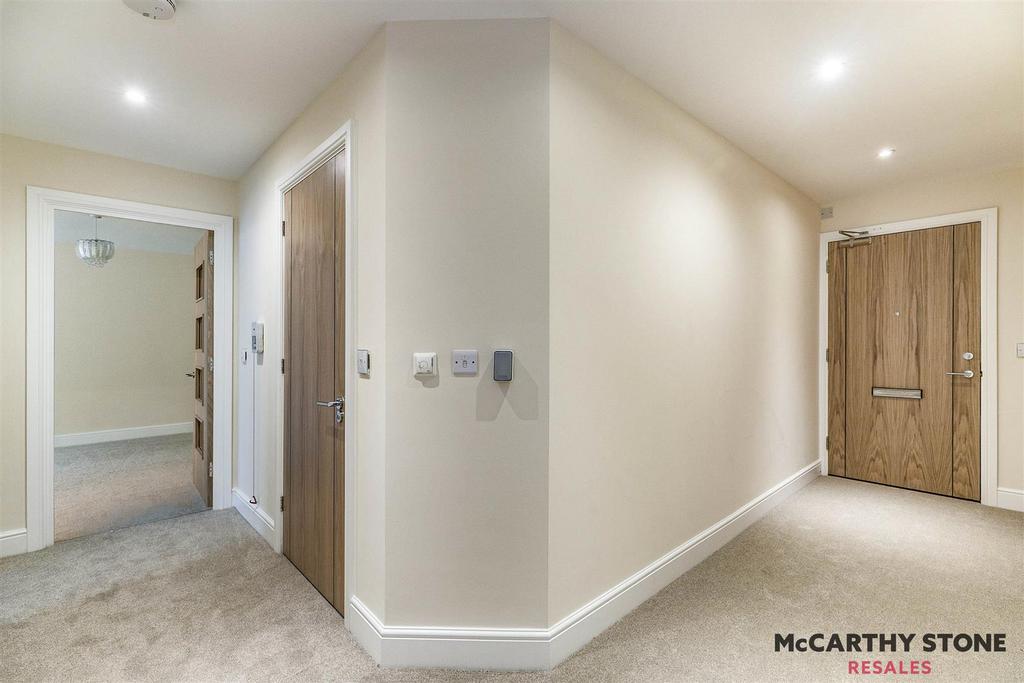 3elmtreecourt-1.jpg