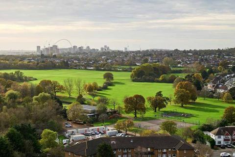 3 bedroom apartment to rent, The Hyde, Hendon