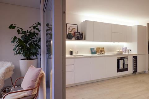undefined, New Drum Street, London, E1