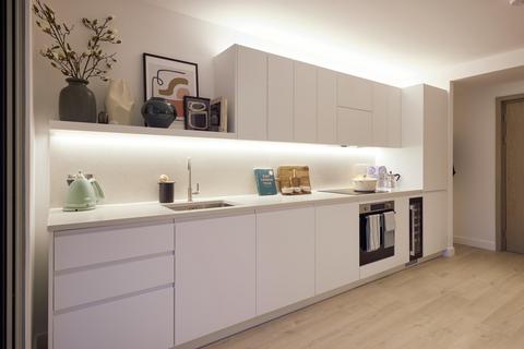 undefined, New Drum Street, London, E1