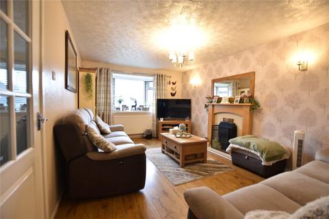 2 bedroom bungalow for sale, Buckinghamshire Park Close, Shaw, Oldham, OL2