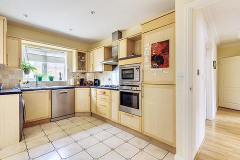 4 bedroom detached house for sale, Galloway Drive, Kennington, Ashford TN25