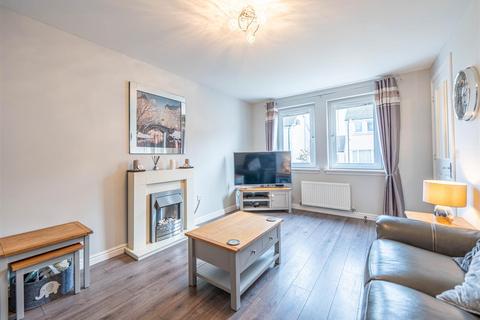 4 Bell Gardens, Perth, PH2 0TD