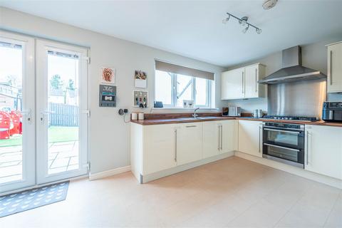 4 Bell Gardens, Perth, PH2 0TD