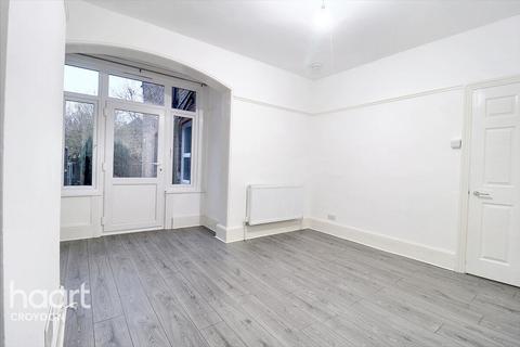 2 bedroom maisonette to rent, Vincent Road, CROYDON