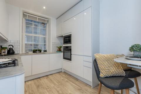 3 bedroom apartment for sale, Pater Street, London, W8