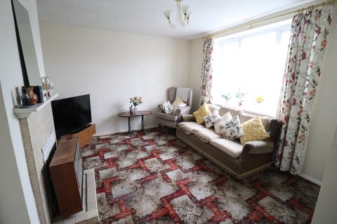 2 bedroom end of terrace house for sale, Foyle Drive, South Ockendon RM15