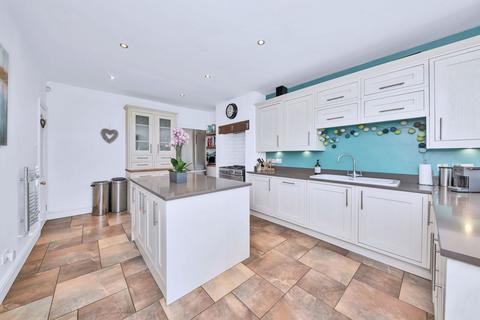 4 bedroom detached house for sale, Buntingford SG9