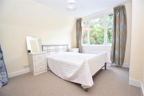 2 bedroom semi-detached house for sale, Warners Bridge Chase, Rochford