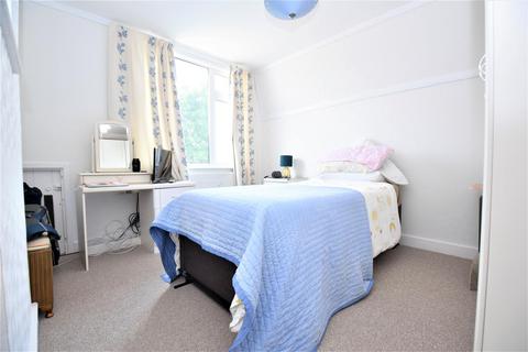 2 bedroom semi-detached house for sale, Warners Bridge Chase, Rochford