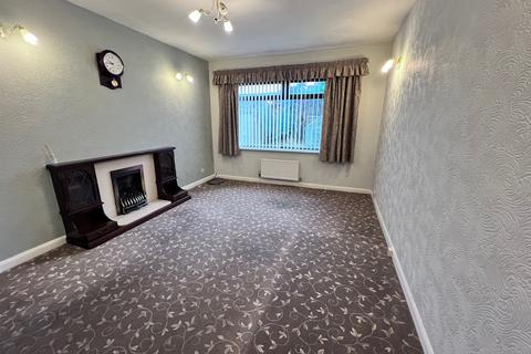 2 bedroom bungalow for sale, Wyverne Road, Huddersfield HD7