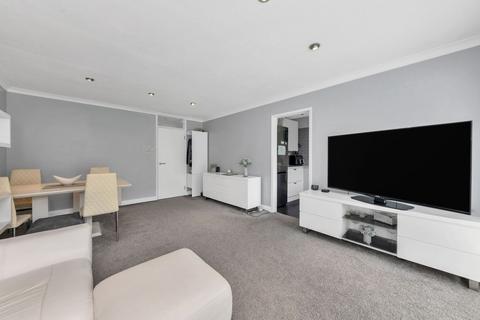 2 bedroom apartment for sale, Grange Bottom, Royston SG8