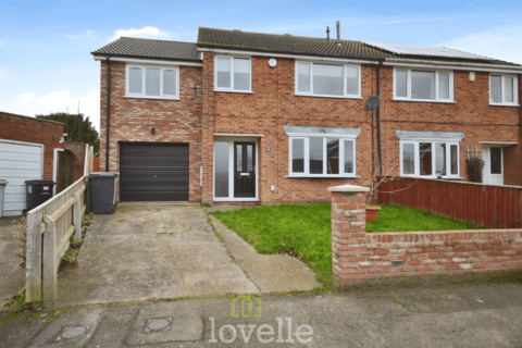 4 bedroom semi-detached house for sale, Westlands Avenue, Tetney DN36