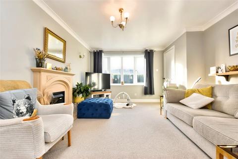 3 bedroom semi-detached house for sale, St. Peters Gardens, Leeds, West Yorkshire