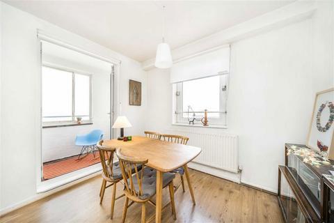 2 bedroom flat for sale, Mace Street, London E2