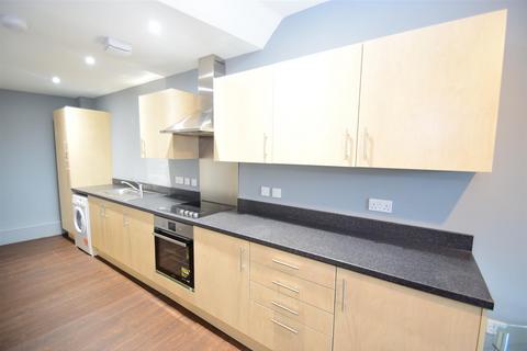 2 bedroom apartment to rent, Chillingham Road, Newcastle Upon Tyne, NE6