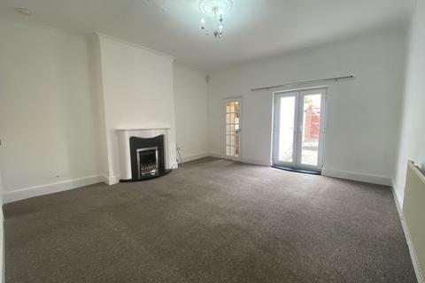 2 bedroom terraced house to rent, Hagley Road West, Oldbury, West Midlands, B68