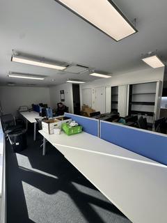 Storage to rent, Class-E Commercial For Sale/ Rent, Unit 11, Station Point, Richmond, TW9 2AD