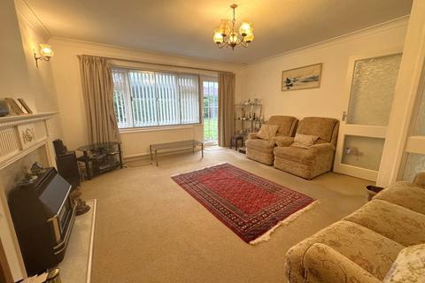 3 bedroom detached bungalow for sale, Rimsdale Close, Gatley