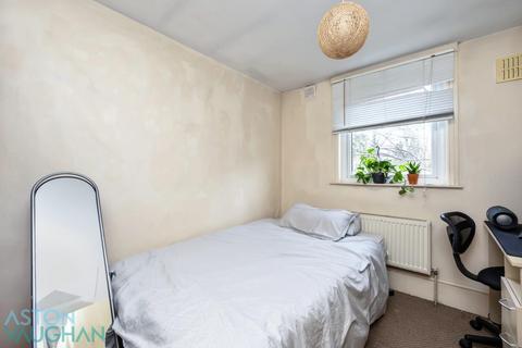 4 bedroom terraced house to rent, Bear Road, Brighton BN2