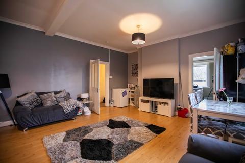 2 bedroom flat for sale, Hartlaw Crescent, Glasgow G52