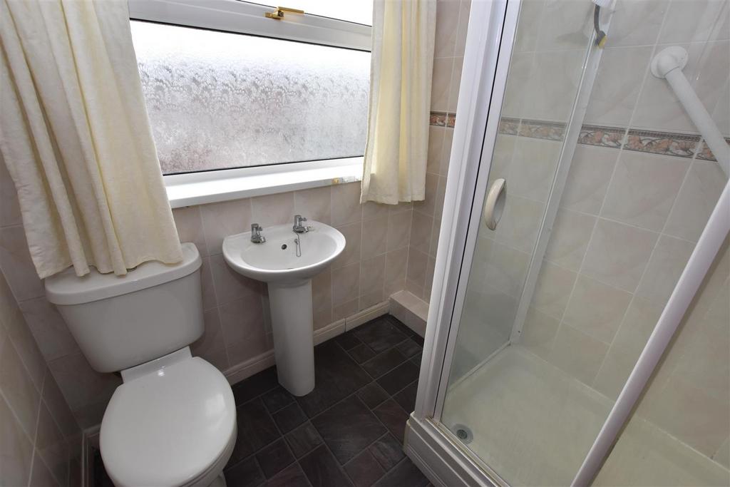 Shower Room.JPG