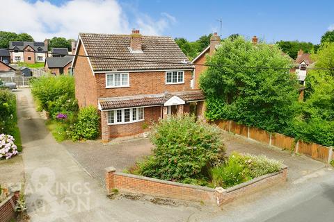 3 bedroom detached house for sale, Norwich Road, Strumpshaw, Norwich