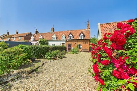 Rose Cottage Hempnall Road, Woodton, Bungay, NR35 2LS