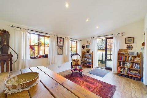 Rose Cottage Hempnall Road, Woodton, Bungay, NR35 2LS