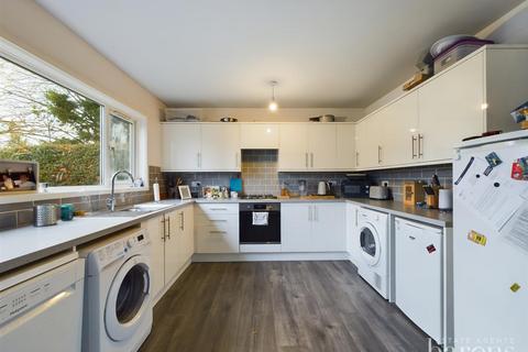 3 bedroom house for sale, Dudley Close, Basingstoke RG23