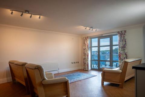 2 bedroom flat for sale, Lon Golff, Morfa Nefyn LL53