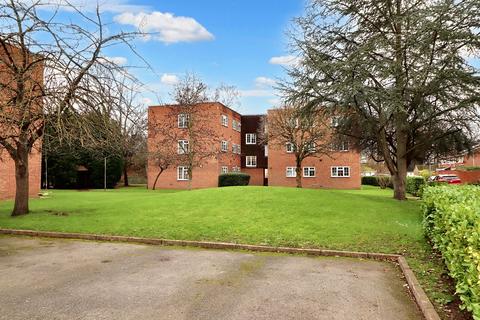 Colne Drive, Walton-on-Thames KT12