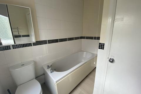 1 bedroom flat to rent, Faversham Avenue, Hull HU4