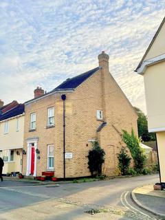 3 bedroom terraced house to rent, Vale Terrace, Bures CO8