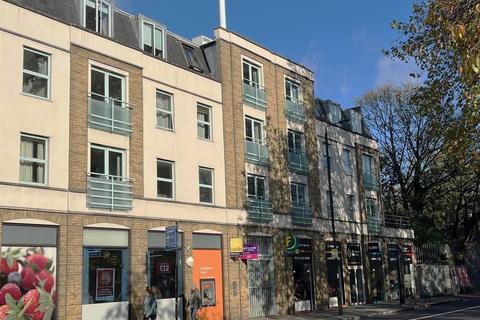 2 bedroom flat to rent, Connexion Building, 326 Battersea Park Road SW11