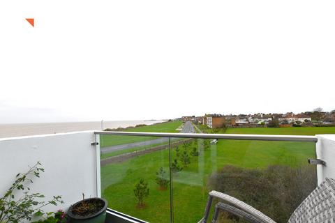 2 bedroom apartment for sale, Lyndhaven Court, Lyndhurst Road, Holland-on-Sea