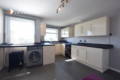 2 bedroom apartment for sale, Lyndhaven Court, Lyndhurst Road, Holland-on-Sea