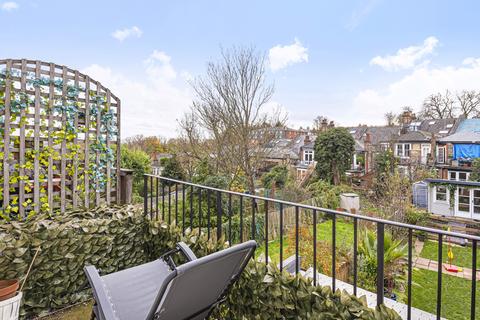 2 bedroom flat to rent, Hillfield Park Muswell Hill N10