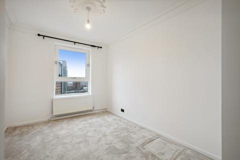 2 bedroom flat to rent, Sparkford House, Battersea Church Road, London