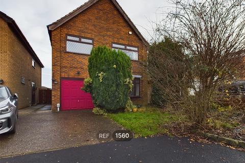 4 bedroom detached house to rent, Standidge Drive, HU8