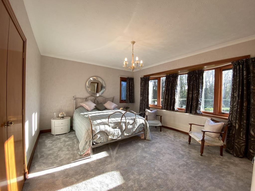Hollycroft, 53 A Moffat Road, Dumfries, DG1 1 NN - B