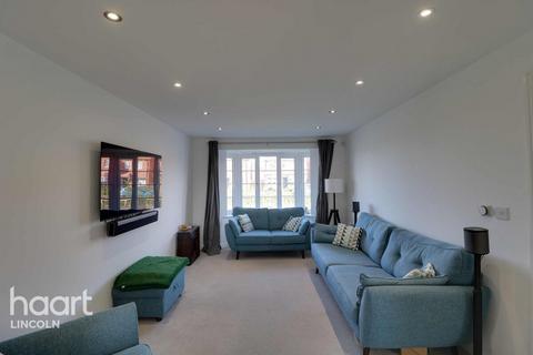 undefined, Fleetwood Road, LINCOLN