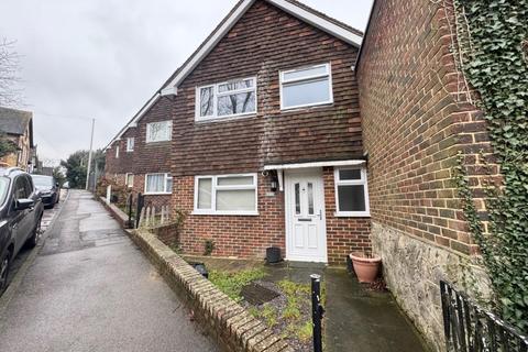 3 bedroom terraced house to rent, Mount Pleasant, Aylesford