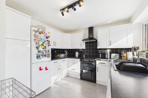 1 Starbeck Close, Whitby, YO21 1LF